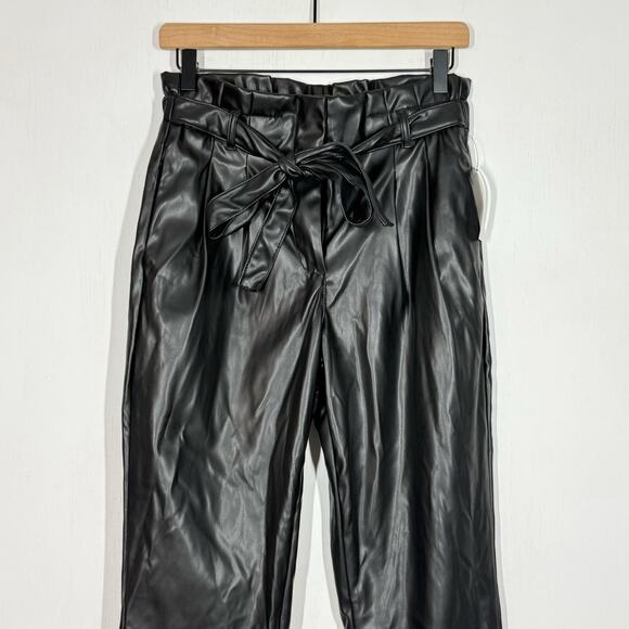 NEW Francesca’s Faux Leather Paperbag Pants Size Small Black Belted Pleated - Picture 3 of 9